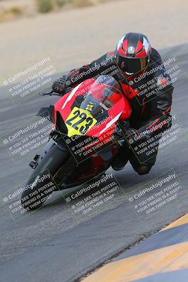 media/Jan-19-2024-Apex Assassins-CVMA Friday (Fri) [[74e94f2102]]/Racer 3/Session 4 Turn 6 Inside/